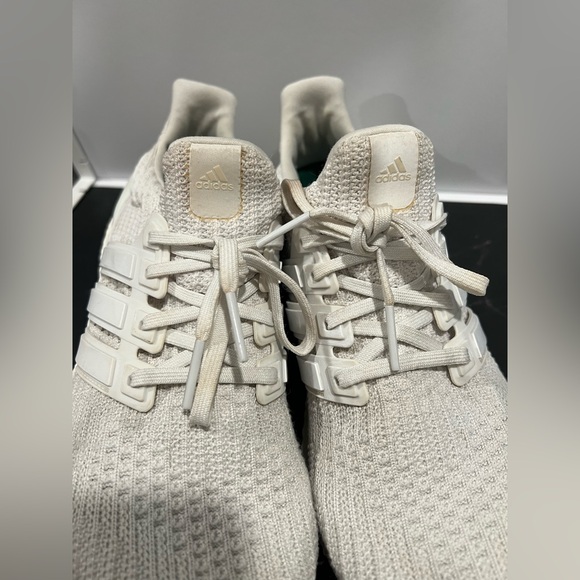 Adidas Ultraboost 4.0 White Women’s Athletic Shoes Size 7.5 - Picture 11 of 16